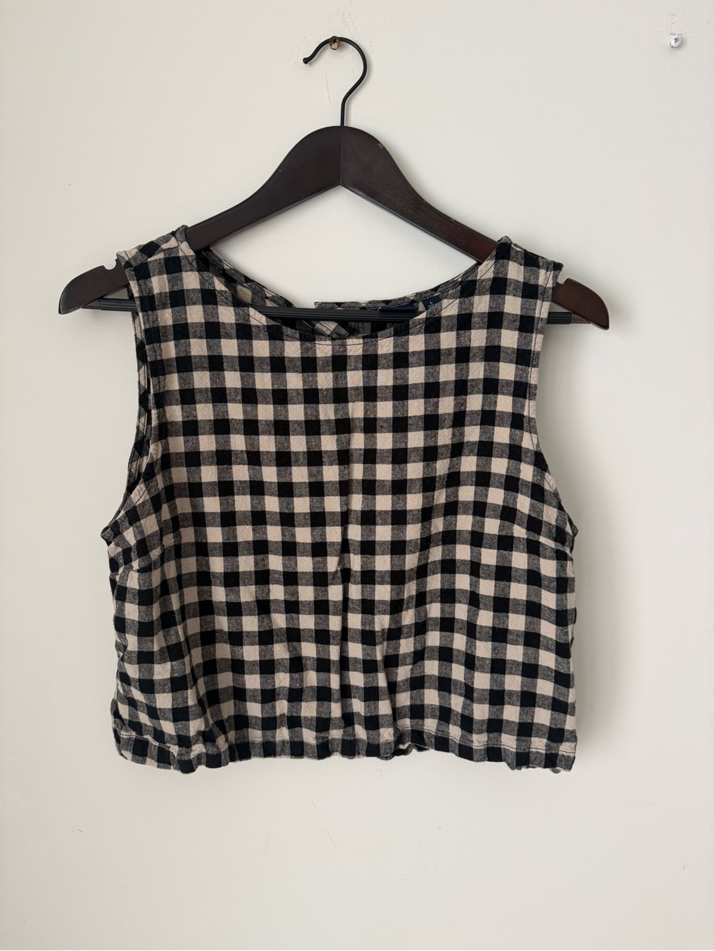 GAP Black and Cream Gingham Cropped Tank